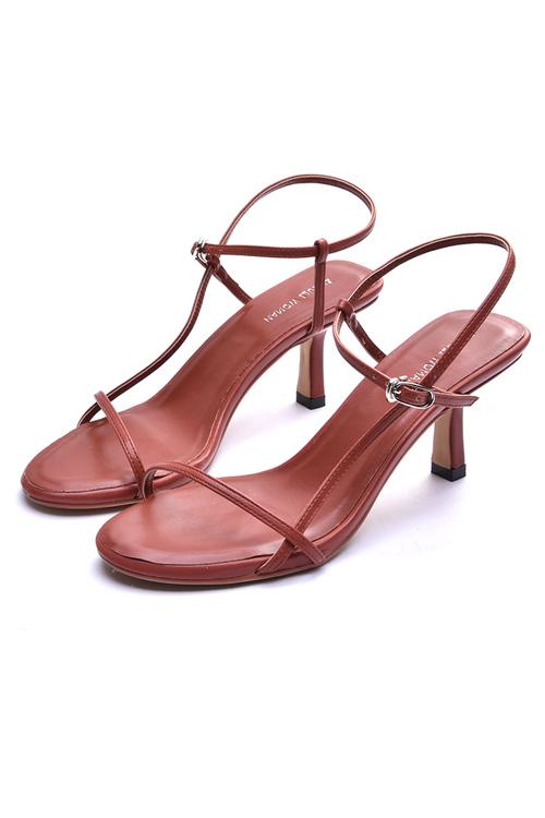 Bella - Eleganckie szpilki z wyrafinowanymi paskami dla kobiet