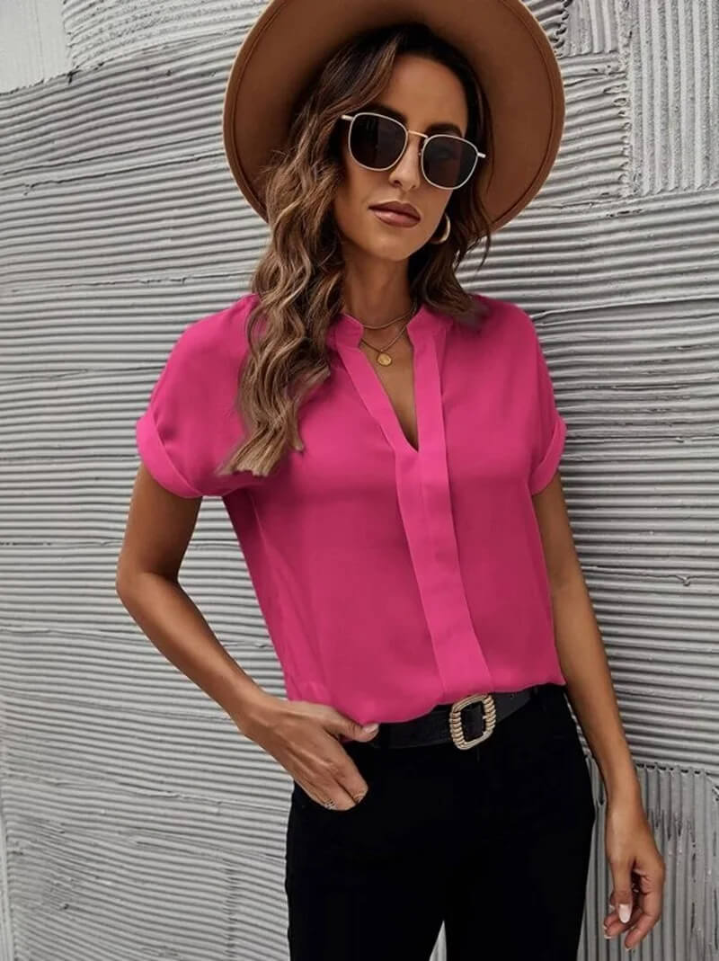 Beata™ - Elegancka Koszula z Dekoltem w Serek