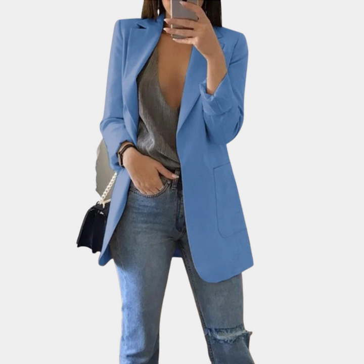 Karolina - Elegancka marynarka damska Bella o ponadczasowym wyglądzie