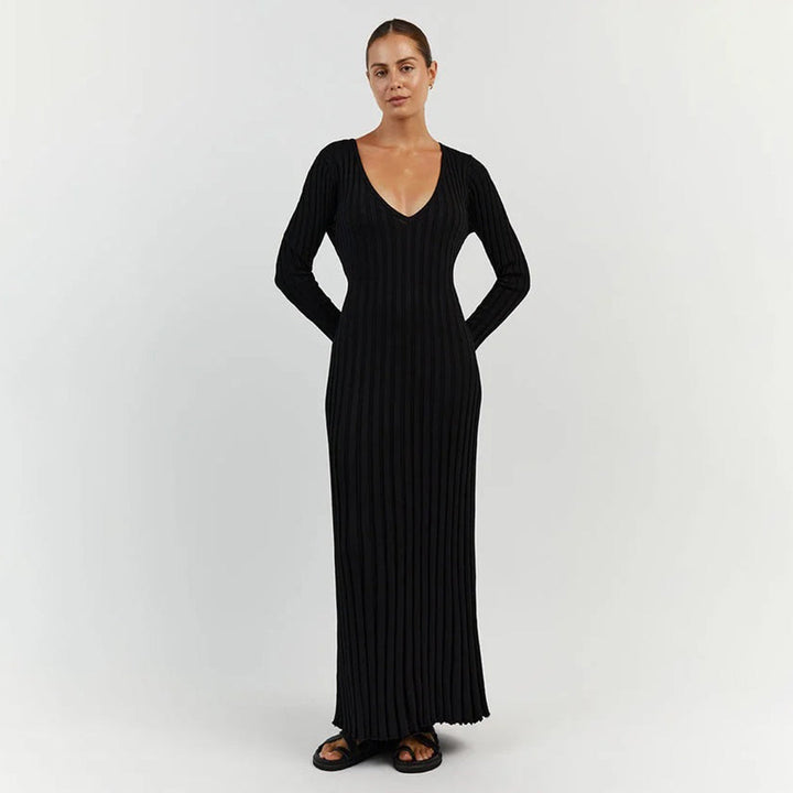 Elegancka dzianinowa sukienka maxi ABIGAIL - stylowy dodatek do Twojej garderoby!