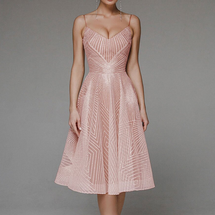 Blanca - Stylowa sukienka z eleganckimi odkrytymi plecami dla wyrafinowanego wyglądu
