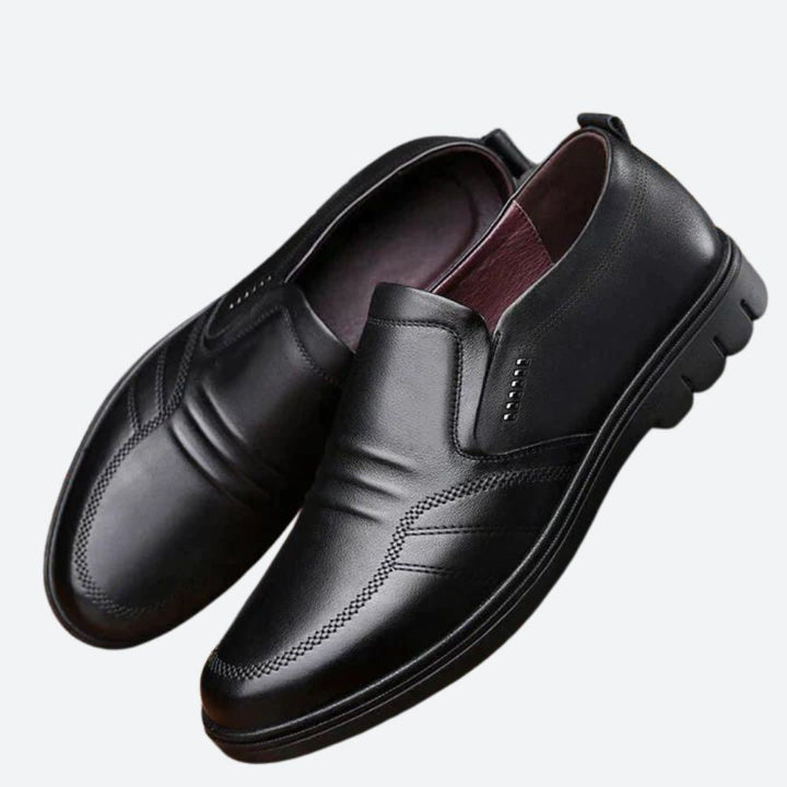 Eleganckie i wygodne antypoślizgowe buty męskie - Freddy