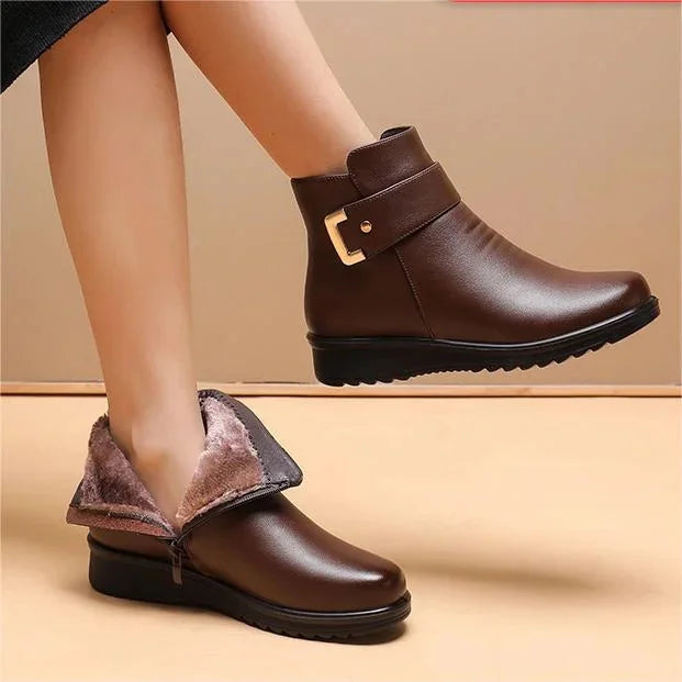 Aurelia - Eleganckie wełniane buty ortopedyczne dla kobiet ze stylową metalową klamrą