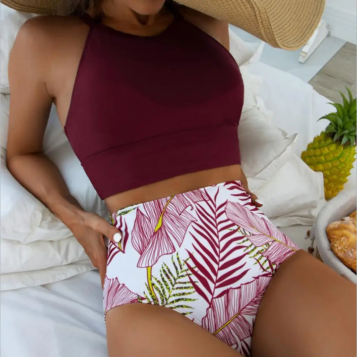Edith - Elegancki zestaw bikini z kwiatowym nadrukiem i wysokim stanem