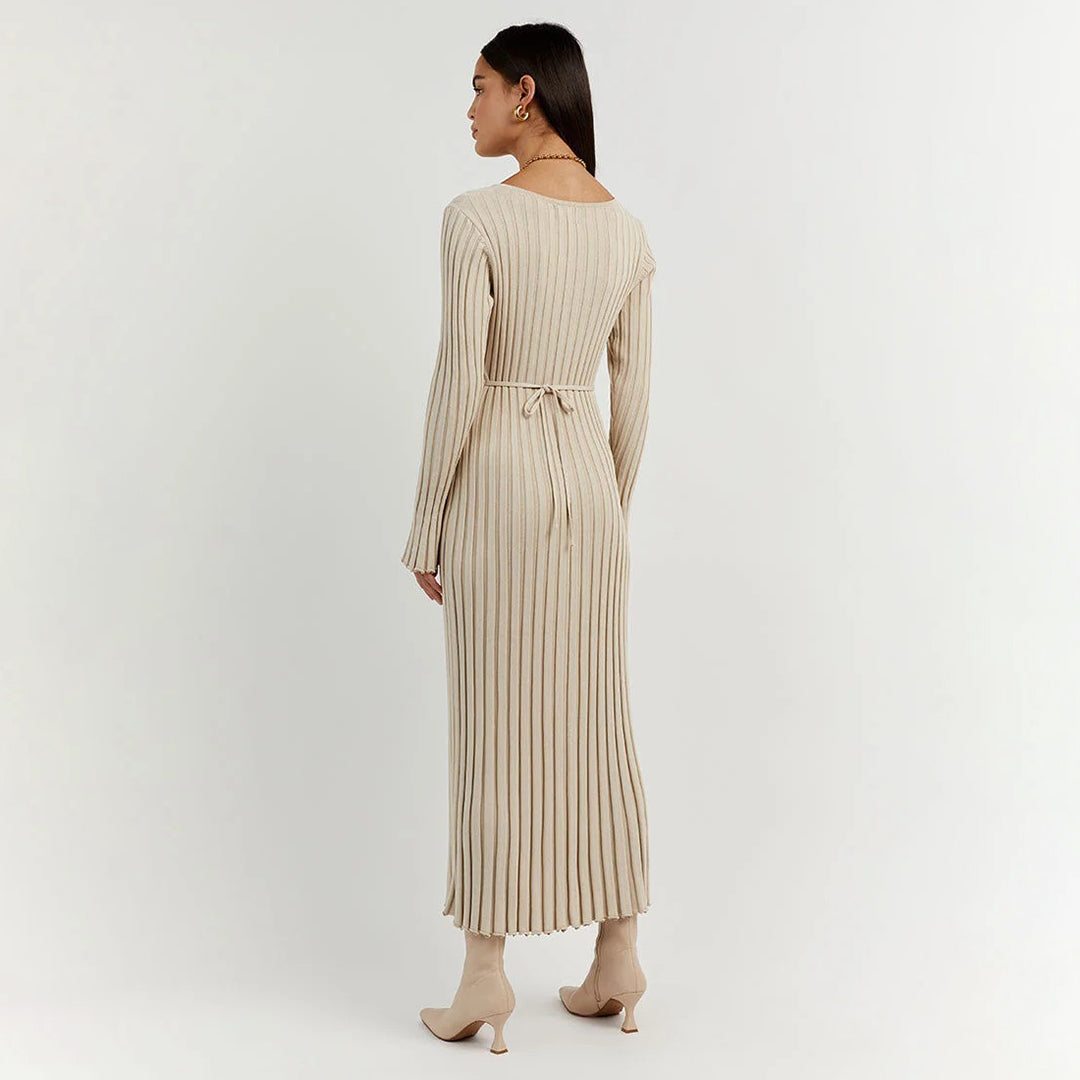 Elegancka dzianinowa sukienka maxi ABIGAIL - stylowy dodatek do Twojej garderoby!