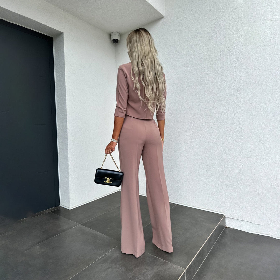 Amelia - Elegancki, dwuczęściowy zestaw dla niewymuszonego wyrafinowania