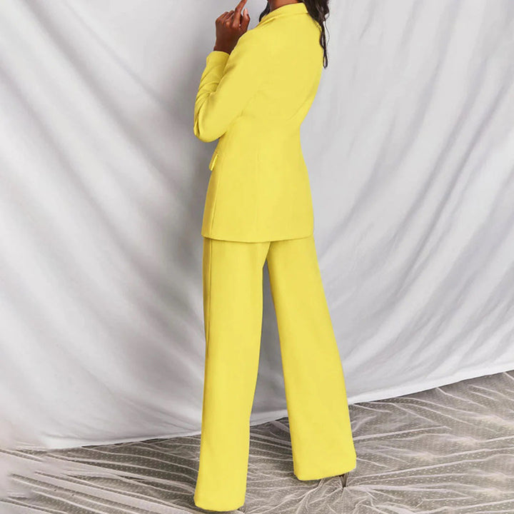 Liliana - Sofisticada Conjunto de Blazer y Pantalón