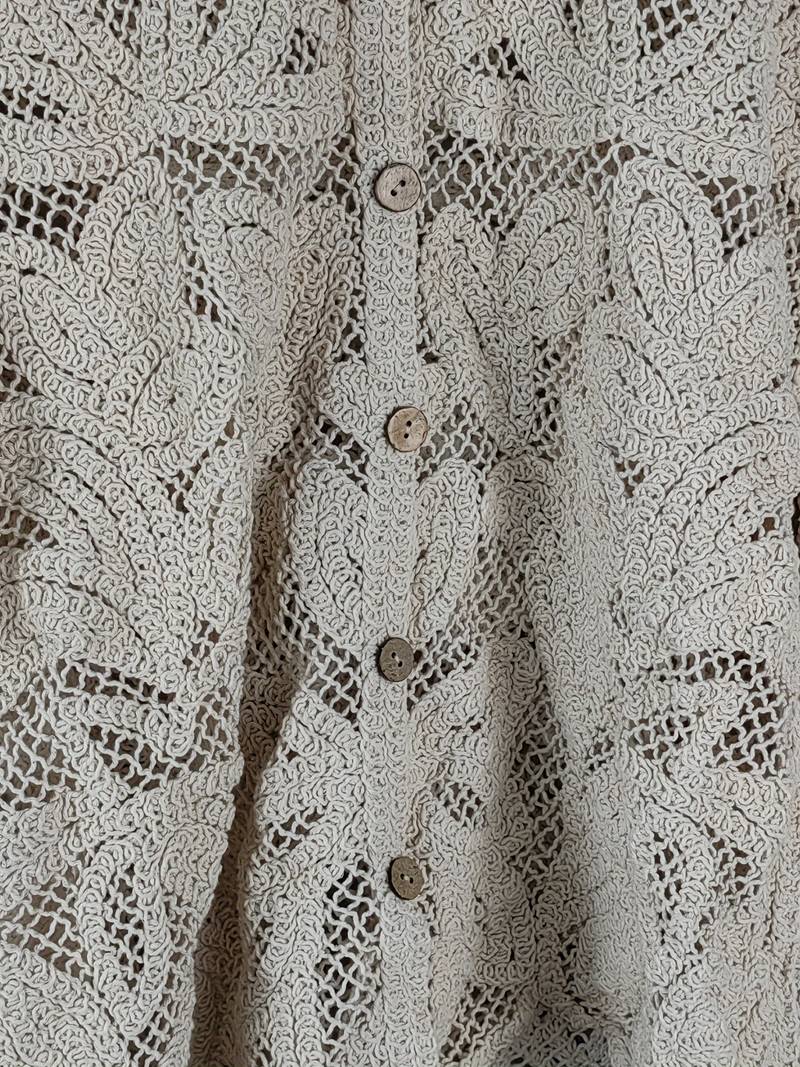 Stylowa morelowa koszula damska z długim rękawem - Diana Collection
